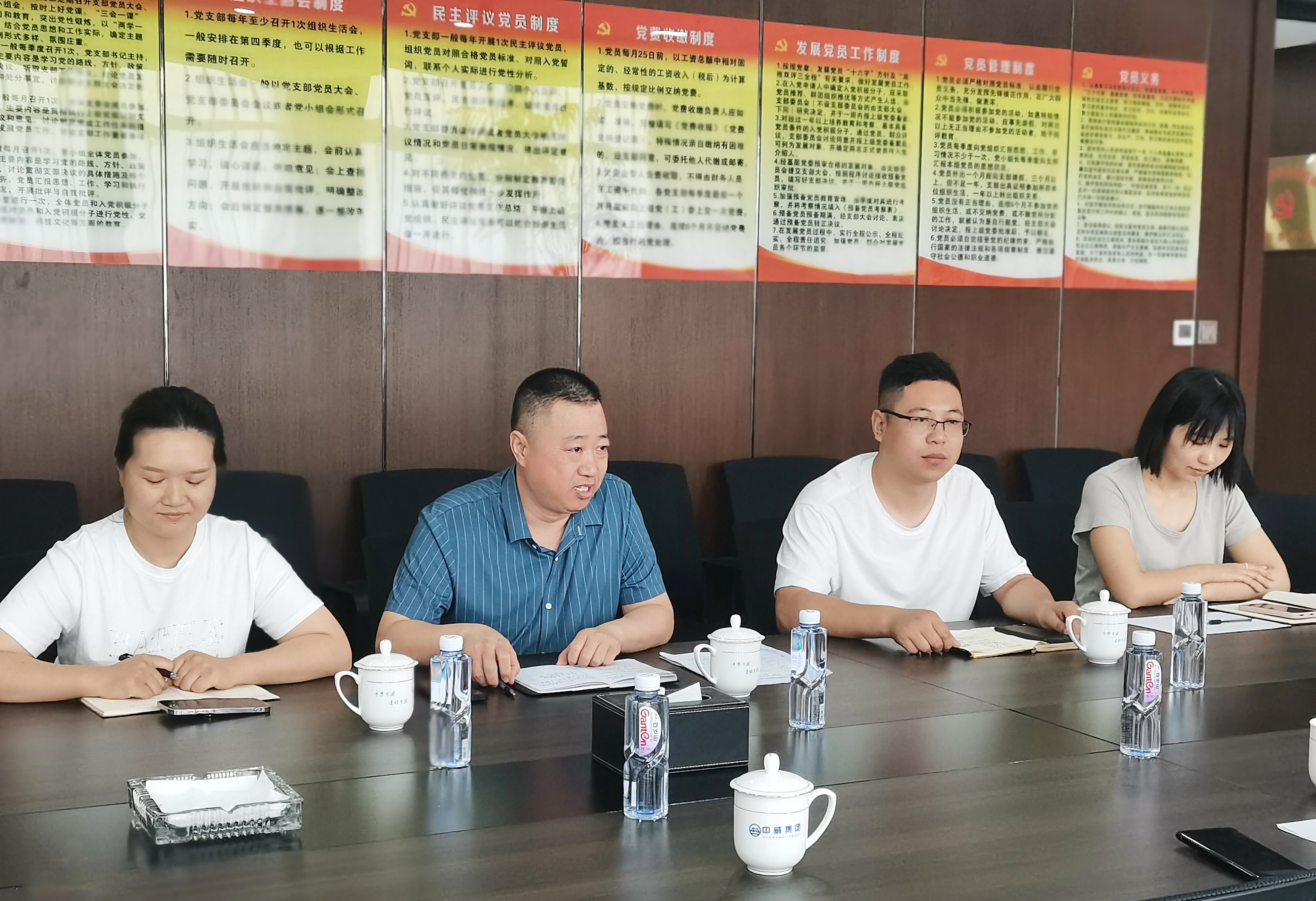 61d10c0b69e1513bfb5a69b6301aed6